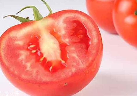 凍了的西紅柿能吃嗎？口感和營(yíng)養(yǎng)受到影響