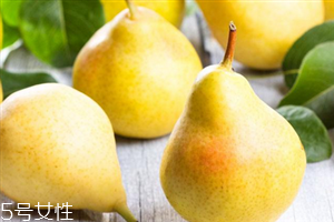 減肥一天吃幾個梨子？怎樣吃梨子減肥？