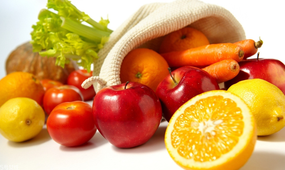 梨子煮熟吃有什么好處？熟梨的常見(jiàn)吃法