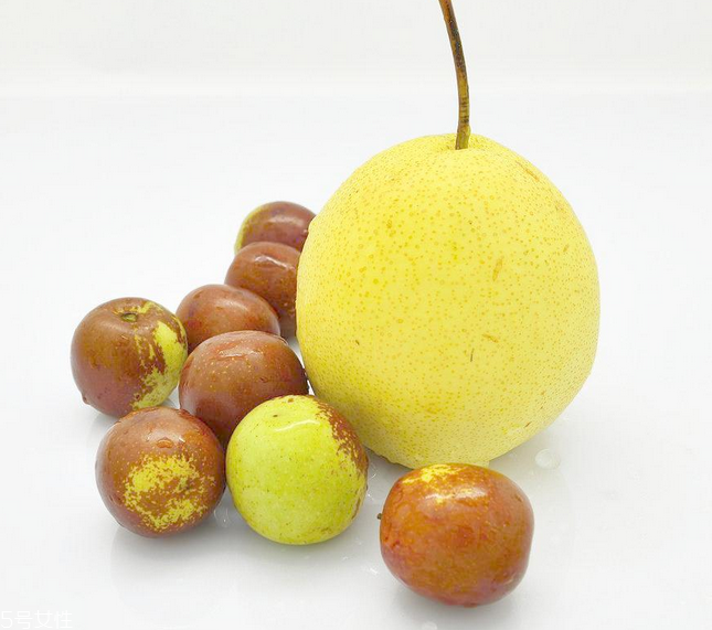 棗能和梨一起吃嗎？棗和梨一起吃會(huì)怎樣？