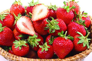 草莓和蘋果可以一起吃嗎？并沒與什么沖突