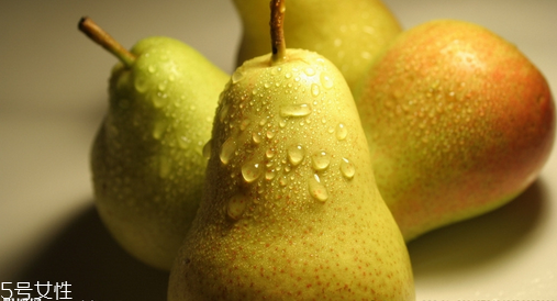減肥一天吃幾個梨子？怎樣吃梨子減肥？