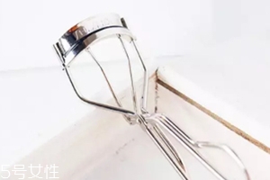 2018睫毛夾哪個牌子好？8款最受歡迎的睫毛夾推薦