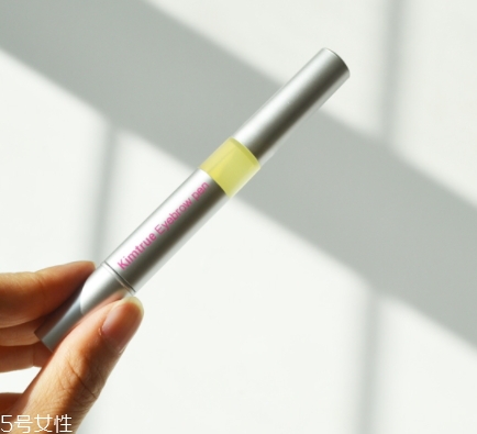 睫毛增長(zhǎng)液真的有用嗎？讓睫毛更加纖長(zhǎng)