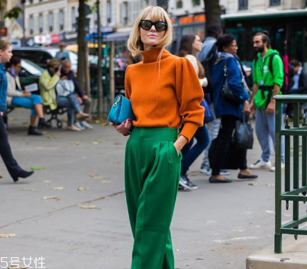 高領(lǐng)毛衣款式怎么挑選？這樣穿化身時尚通行證