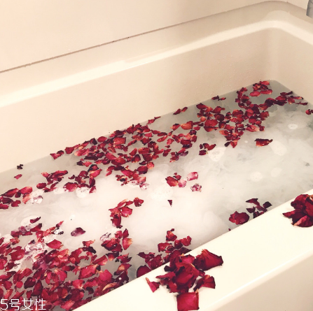 冬季泡澡日本各類入浴劑大全 泡澡也要詩情畫意 冬季泡澡日本各類入浴劑大全 泡澡也要詩情畫意