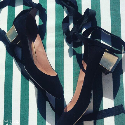 tabitha simmons是奢侈品嗎？紅毯上最常見的高跟鞋