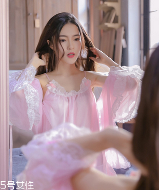 絲白祛斑軟膏口碑如何？絲白祛斑軟膏副作用小