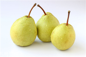 睡覺前吃梨會(huì)長胖嗎？什么人睡覺前不能吃梨？