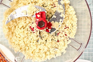 大蒜冰糖水是蒸還是煮？來看看具體做法