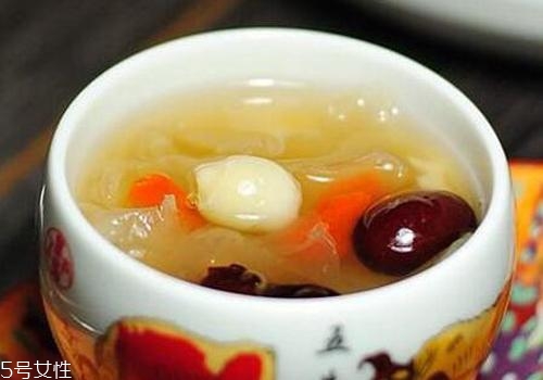 銀耳紅棗湯哺乳期能喝嗎？有著很多好處