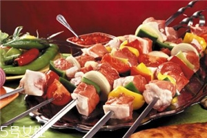 過(guò)年怎么吃不會(huì)胖？減肥族春節(jié)這樣吃