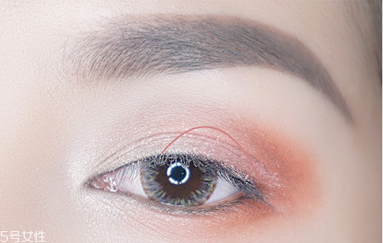 內(nèi)眼線用什么畫比較好？眼線怎么畫簡(jiǎn)單又好看教程