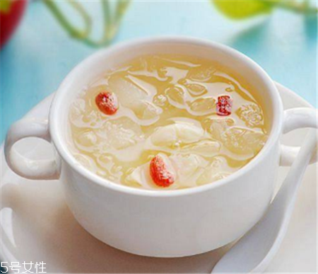 蒸梨可以治感冒嗎？梨怎么吃治感冒？