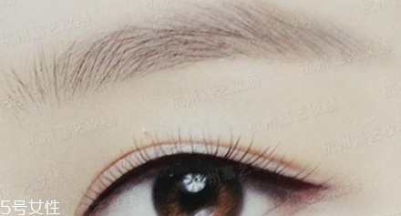 內眼線和外眼線的區(qū)別 畫眼線的小竅門