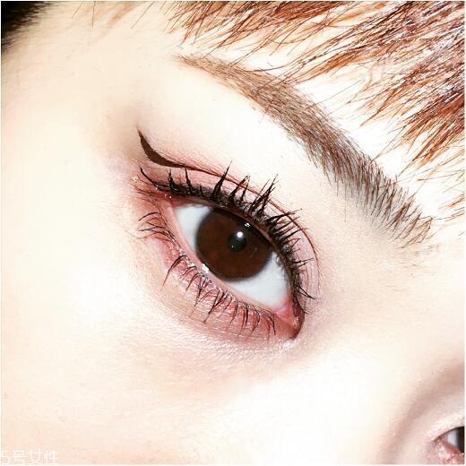 什么是折痕眼線？完整畫眼妝的順序