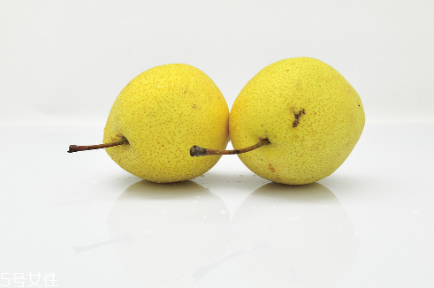 荸薺和梨子一起煮有什么好處？荸薺和梨子一起怎么煮？