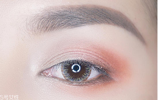 內(nèi)眼線用什么畫比較好？眼線怎么畫簡(jiǎn)單又好看教程