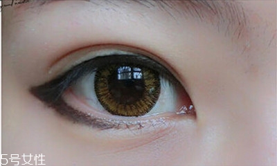 2018最流行的眼線畫(huà)法有幾種？新手最容易犯的眼線誤區(qū)