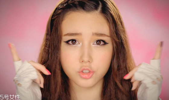 內(nèi)眼線用什么畫比較好？眼線怎么畫簡(jiǎn)單又好看教程