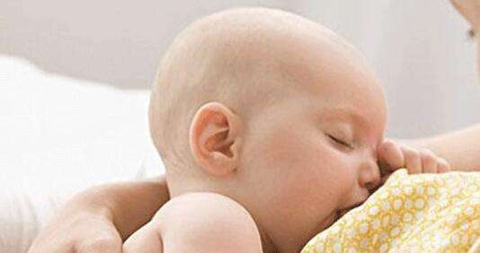 寶寶什么時候戒夜奶最合適 戒夜奶靠這5方法 寶寶什么時候戒夜奶最合適 戒夜奶靠這5方法