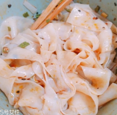 阿寬紅油面皮哪種好吃？幾種味道介紹