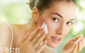 硅膠的潔面儀好用嗎？不要使用過(guò)多