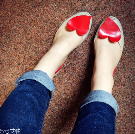 melissa是哪個(gè)國家的？女王和公主都愛穿它