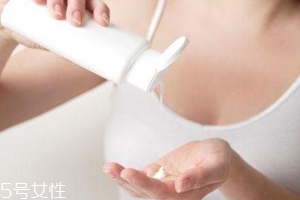 去角質(zhì)身體乳該怎么挑選？認(rèn)準(zhǔn)甘醇酸濃度最重要