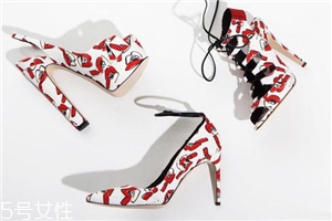 brian atwood是什么檔次？鞋子就是女人的力量