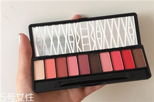 hold live眼影好用嗎？顯色度超贊