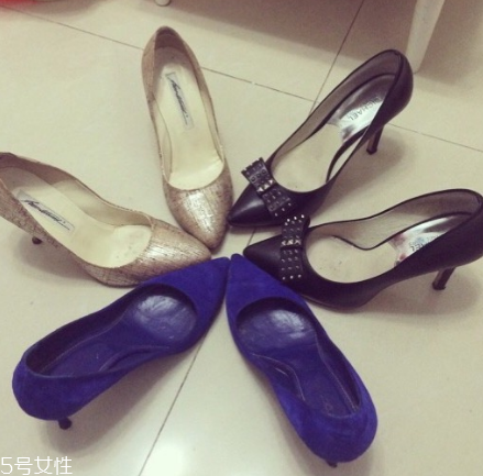 brian atwood鞋子多少錢(qián)？性感又可愛(ài)的百搭神器