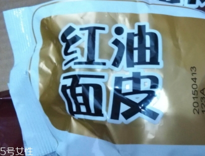 阿寬四川鋪蓋面煮還是拌？來看看鋪蓋面食用方法