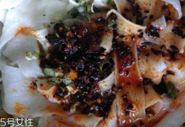 阿寬四川鋪蓋面好吃嗎？真實的試吃體驗