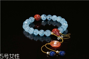 海藍(lán)寶石一克拉多少錢？沉著勇敢的象征