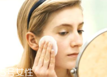 卸妝必備工具有哪些？這3種缺一不可