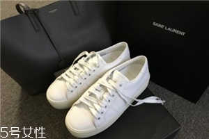 圣羅蘭小白鞋多少錢(qián)？絕對(duì)的百搭神器