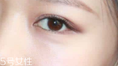 眼影粉和眼影膏哪個好？眼影粉適合干皮