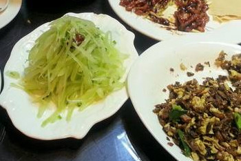 晚飯什么時候吃最好？這個點吃晚飯危害大