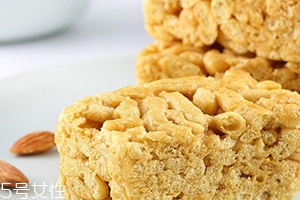 沙琪瑪可以帶上飛機(jī)嗎？旅途的零食