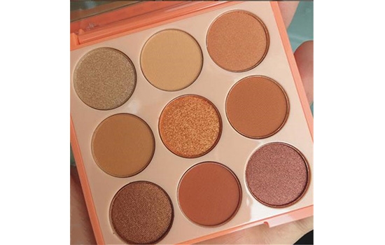 南瓜色眼影配什么顏色口紅？南瓜色眼影盤(pán)推薦