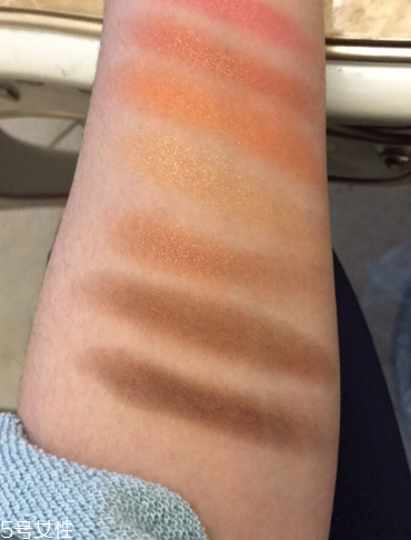 hold live單色眼影好用嗎？興起的國貨眼影試色