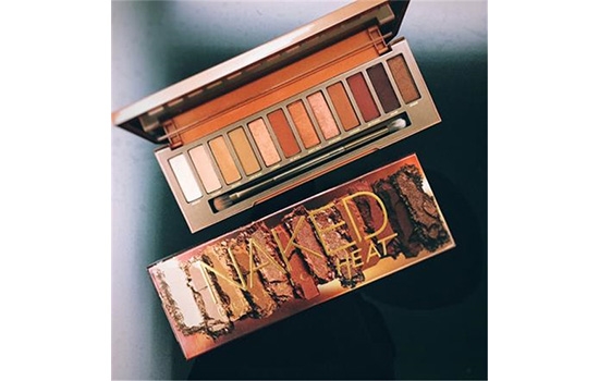 南瓜色眼影配什么顏色口紅？南瓜色眼影盤(pán)推薦