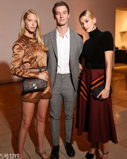 和愛馬仕同級別的包 這6個以品質出名的包包 和愛馬仕同級別的包 這6個以品質出名的包包