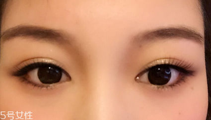 眼影怎么畫會自然好看？眼影顏色這樣搭配最好看