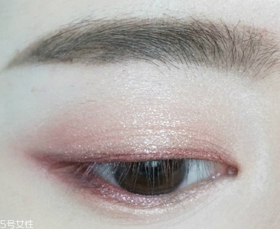 桃花眼妝容好看嗎？桃花眼妝容教程