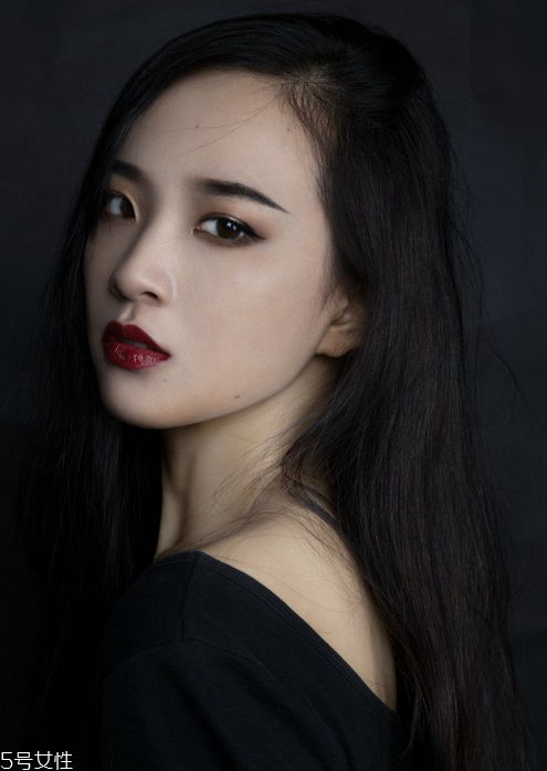 內(nèi)雙怎樣畫眼線成外雙？單眼皮內(nèi)雙女生福音