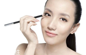 內(nèi)雙怎樣畫眼線成外雙？單眼皮內(nèi)雙女生福音