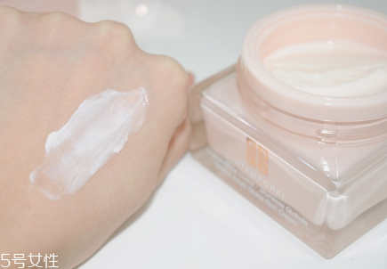 紀梵希少女面霜適合多大年齡？還你一個少女肌