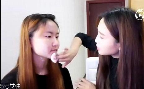 內雙怎么畫眼線？內雙眼皮畫眼妝技巧